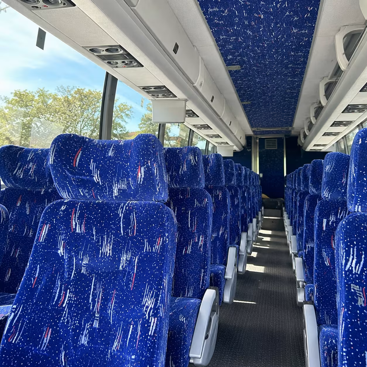 asheville corporate retreat charter buses for long distance trips