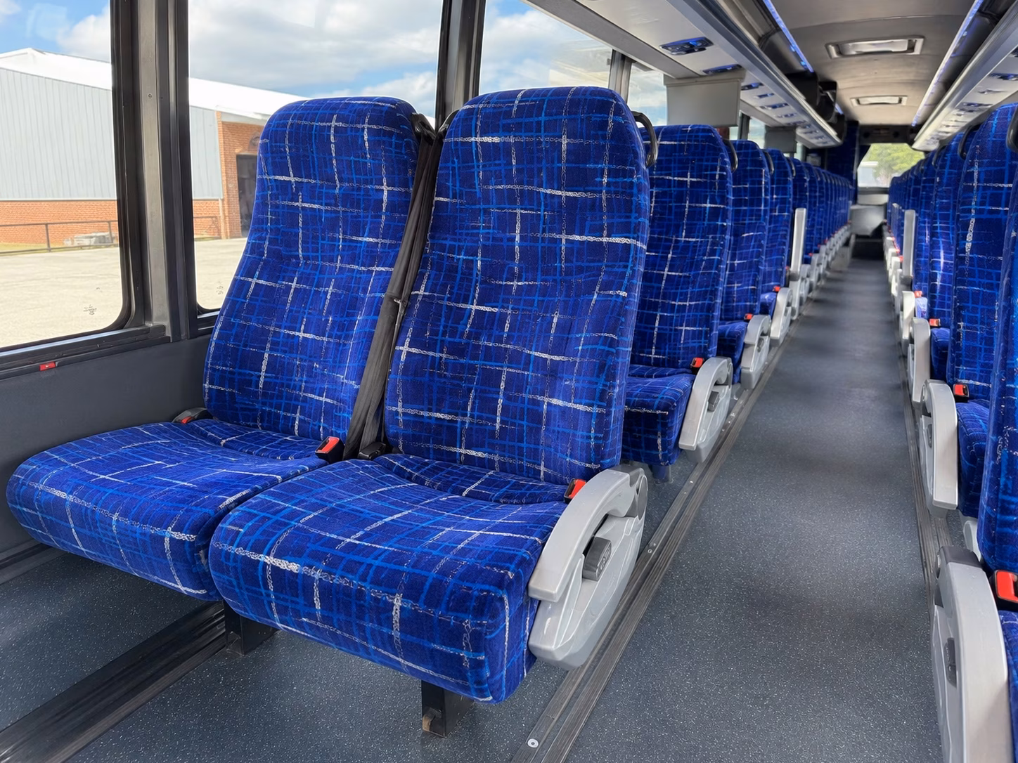 asheville tourists fan shuttle buses to hometrust park