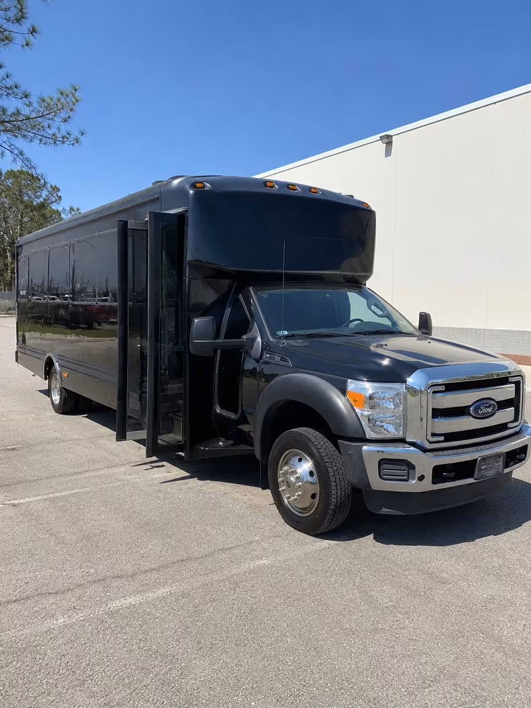 bus rentals for asheville proms homecomings